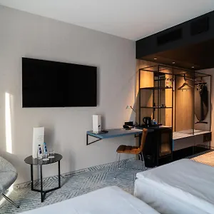 **** Hotel Q Poland