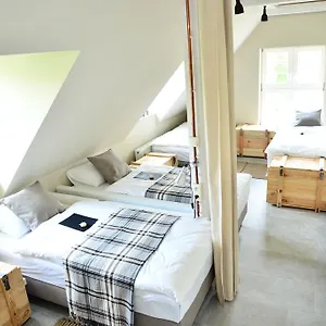 Auberge de jeunesse Five Point &
